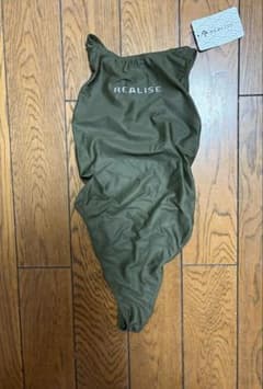 新品　REALISE　リアライズ　競泳水着　Lサイズ　Tバック　オリーブ 新品 REALISE リアライズ 競泳水着 Lサイズ Tバック オリーブ - メルカリ