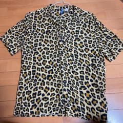 [即完][希少] H&M ヒョウ柄アロハシャツ 登坂広臣着用モデルのサムネイル