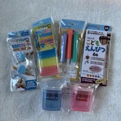 くもんのこどもえんぴつ6B  ホルダー　キャップ　持ち方サポーター　鉛筆削りのサムネイル