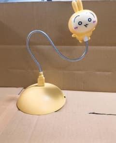 ちいかわ うさぎ USBスタンドライト（タイトー / パレード）のサムネイル