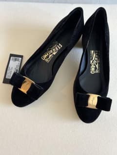 は*★様 Salvatore Ferragamo ブラック バレリーナシューズ サルヴァトーレフェラガモ ブラック バレリーナシューズ34 1/2 タグ