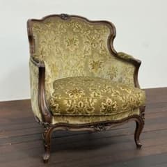 カリモク　ルイ15様式　本革　鋲打ち　猫脚　シングルソファ　美品　① H26C34c カリモク ドマーニ ルイ15世 猫脚 1人掛けソファ 鋲打ち