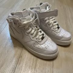 Nike Air Force 1 ホワイト ミドルカットのサムネイル