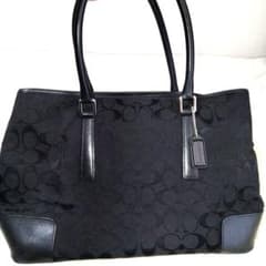 COACH ブラック トートバッグのサムネイル