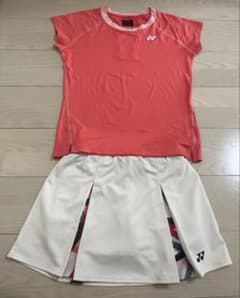 YONEX ヨネックス テニスウェア 上下セット レディース 赤 白のサムネイル