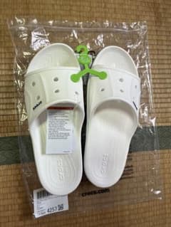 クロックス　サンダル　27センチ　未使用のサムネイル