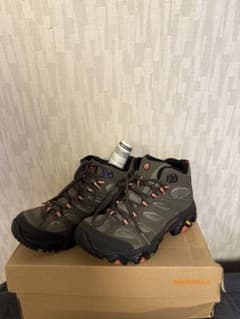 未使用✨MERRELL トレッキングシューズGORE-TEX 22cmのサムネイル