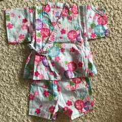 ミキハウス☆女の子 甚平 80 お値下げしました！のサムネイル
