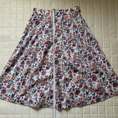 LIBERTY フレアスカート 多色花柄 ゴムウエストのサムネイル