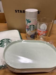スターバックス　福袋　2024のサムネイル