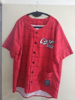 【限定品】広島東洋カープ 2022 ファンクラブ ユニフォーム チェック 赤 Lのサムネイル