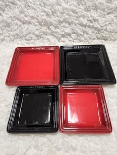 ルクルーゼ オリエンタルスクエアプレート MとSサイズ 4枚セット