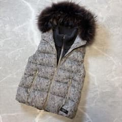 TATRAS ファー付きダウンベスト 02 グレー迷彩 極美品】TATRAS ダウンベスト ダブルジップ ファー 迷彩 カモ グレー