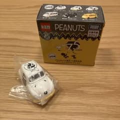 PEANUTS誕生75周年 ドリームトミカコレクション スヌーピーカー
