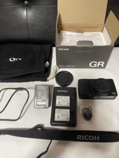 RICOH GR Ⅲx HDF ショット回数101回 保証証付き - メルカリ