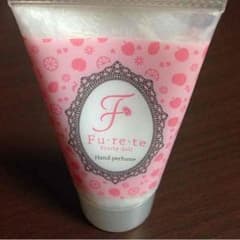 値下げ！Fu・re・te ハンドクリーム(プロフ必読)のサムネイル