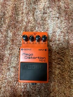 BOSS MD-2 Mega Distortion ギターエフェクターのサムネイル