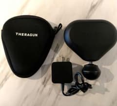 THERAGUN マッサージガン 本体 専用ケース付き - メルカリ