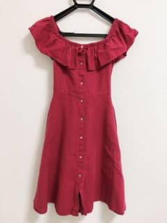 ZARA オフショルワンピースのサムネイル