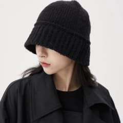 FEKETE  ニットバケットハットのサムネイル