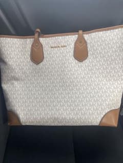 【美品】Michael Kors トートバッグ ホワイト/ブラウンのサムネイル
