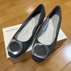 Bridget Birkin スエード パンプス グレー 24.5のサムネイル