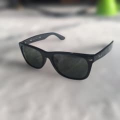 Ray-Ban ウェイファーラー ブラックサングラス