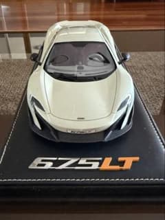 Tecnomodel マクラーレン 675LT 1/18 スケール　ケース付 Tecnomodel マクラーレン 675LT 1/18 スケール ケース付 - メルカリ