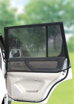 【2枚】メルテック 車 網戸 ウィンドウネット リアドア用のサムネイル