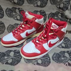 NIKE Dunk High レッド ホワイトのサムネイル