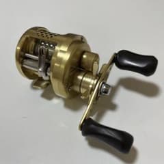 シマノ カルカッタコンクエスト 51S シャロースペシャル - メルカリ