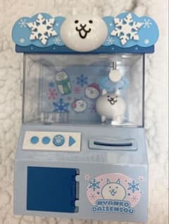 C*a様 にゃんこ大戦争 ナムコ限定 クレーンゲーム型貯金箱 ⚠︎︎箱無し