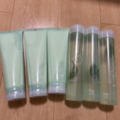 新品　未使用　Re: シャンプー＆トリートメントセットのサムネイル