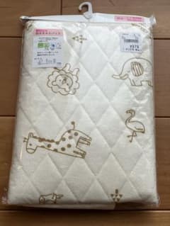 西松屋 防水キルトパッド ミニ布団用 60×90cmのサムネイル