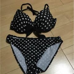 水着3点セットのサムネイル