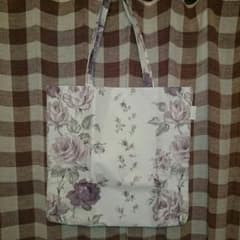 LAURA ASHLEY☆バッグのサムネイル