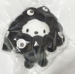 サンリオミャクミャク なりきりぬいぐるみ カラビナ 黒 ポチャッコ