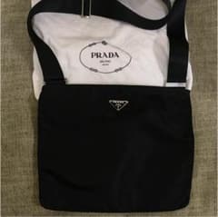 プラダ 正規品 斜め掛け ショルダーバックのサムネイル