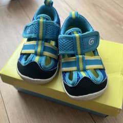 ベビーサンダル 青/黄色 メッシュのサムネイル