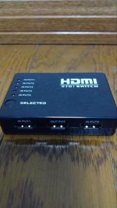 HDMIセレクタ 5ch リモコン付のサムネイル