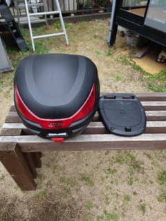 Givi B27 BAULETTO - MONOLOCK トップケースのサムネイル
