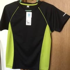 【ゆかりん様 専用】☆新品 ドライEX  VネックTシャツ 150cm ユニクロのサムネイル
