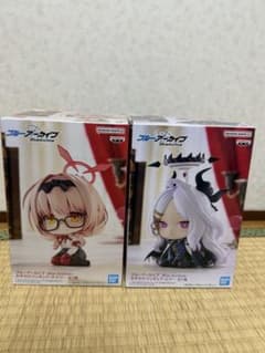 ブルーアーカイブ おすわりフィギュア ヒナ チナツ　２体セット