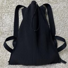 HOMME PLISSE イッセイミヤケ プリーツ リュック バッグ 黒 A4可 HOMME PLISSE イッセイミヤケ プリーツ リュック バッグ 黒 A4可