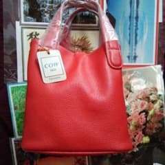 新品　牛革ハンドバッグのサムネイル