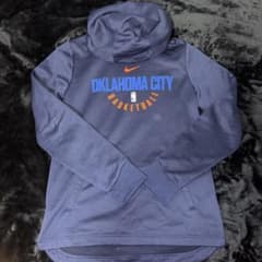 ナイキNBA パーカー　XLサイズのサムネイル