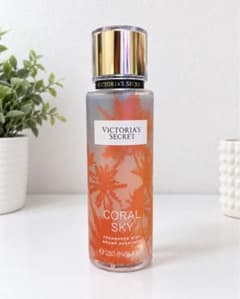 Victoria's Secret CORAL SKY ボディミストのサムネイル