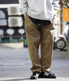 ヒョウ柄　シェフパンツのサムネイル