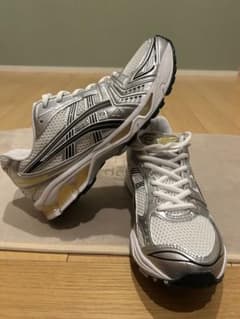 ASICS ゲルカヤノ14 タイチイエロー　26.5のサムネイル