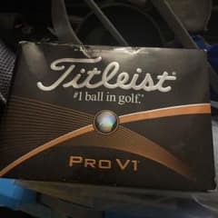 Titleist Pro V1 ゴルフボール 12個入りのサムネイル